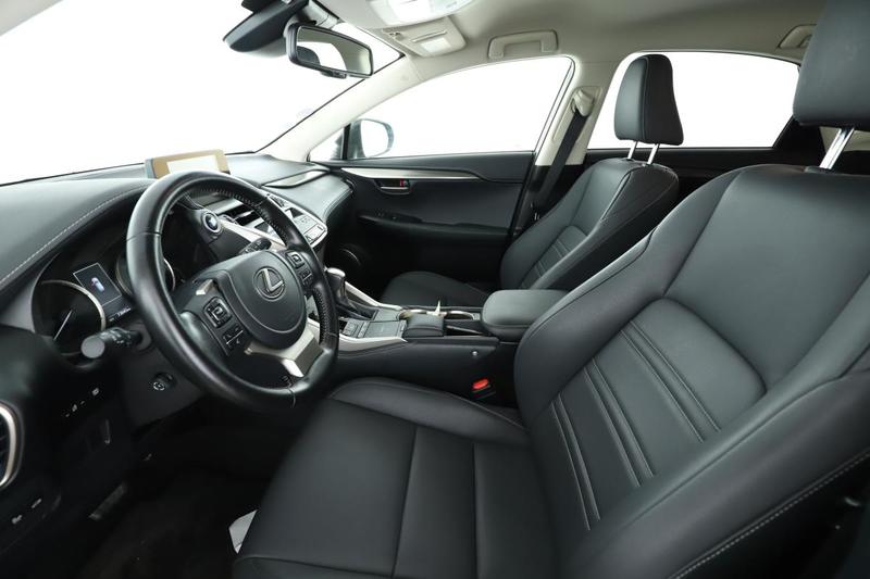 Lexus Nx 300h Design 2wd Auto 197 ch
