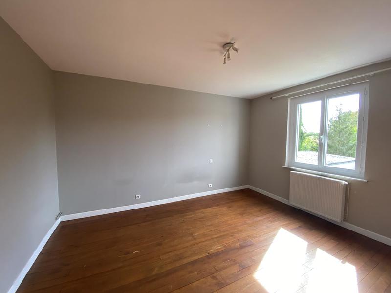 Maison traditionnelle - 128 m² - 6 pièces