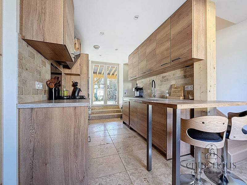 Maison - 85 m² - 3 pièces