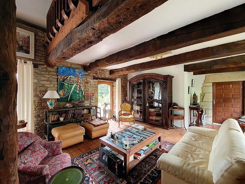 Propriété - 169 m² - 5 pièces