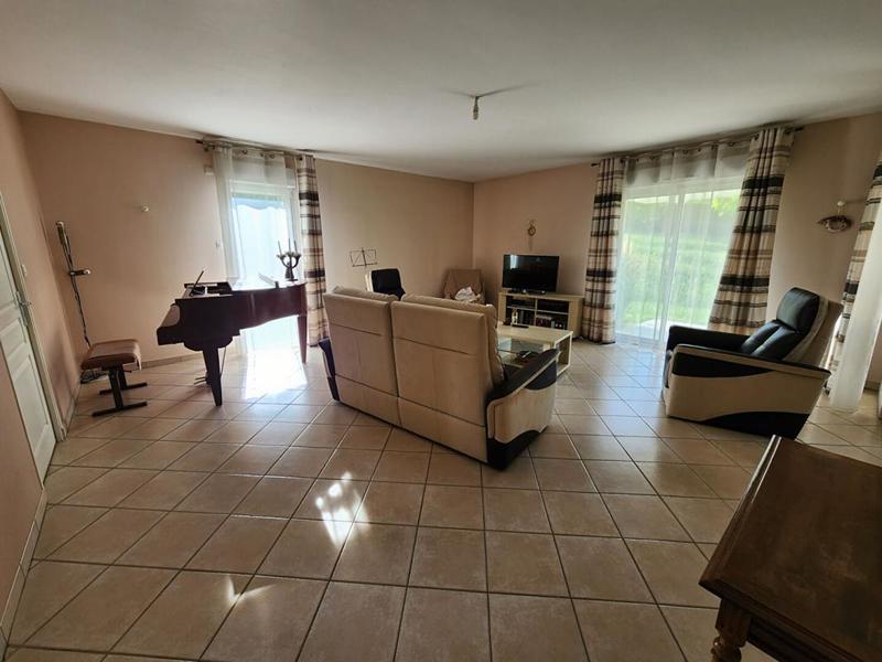 Maison - 190 m² - 9 pièces