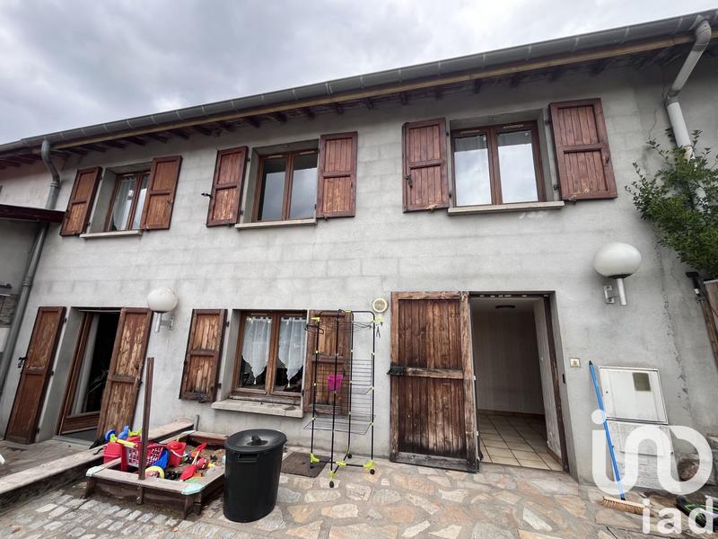 Maison - 170 m² - 7 pièces