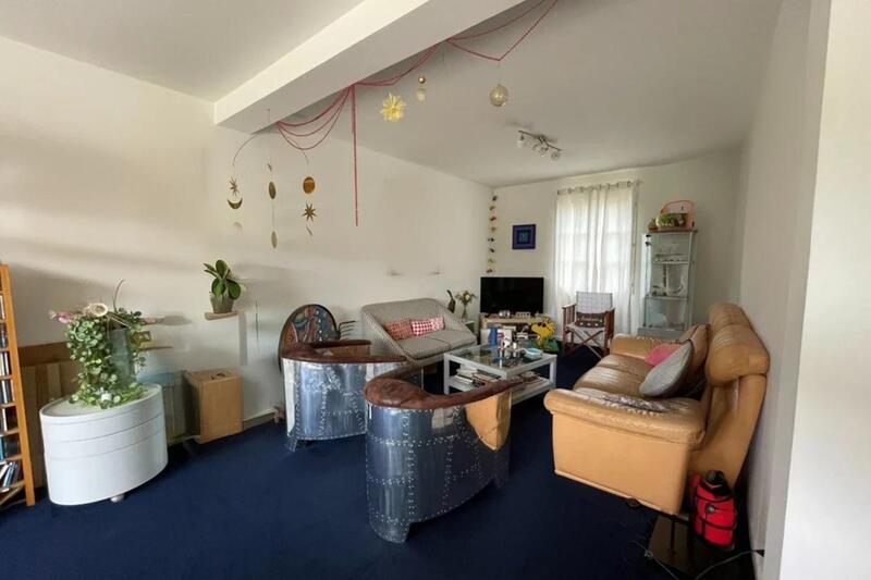 Maison - 105 m² - 6 pièces