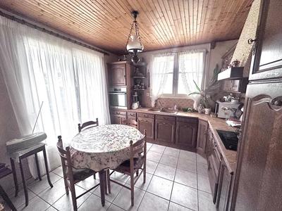 Maison - 114 m² - 5 pièces