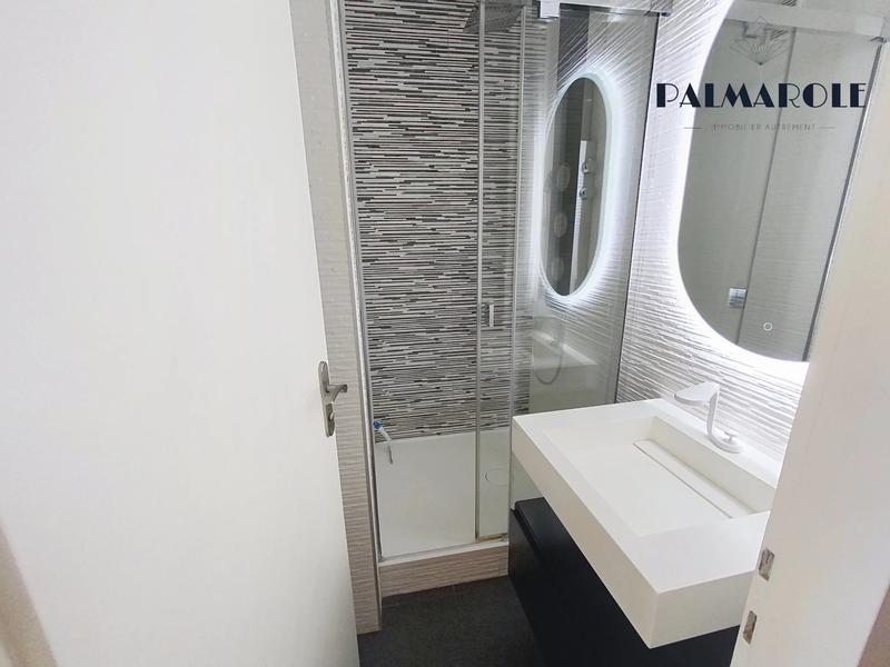 Appartement - 100 m² - 4 pièces