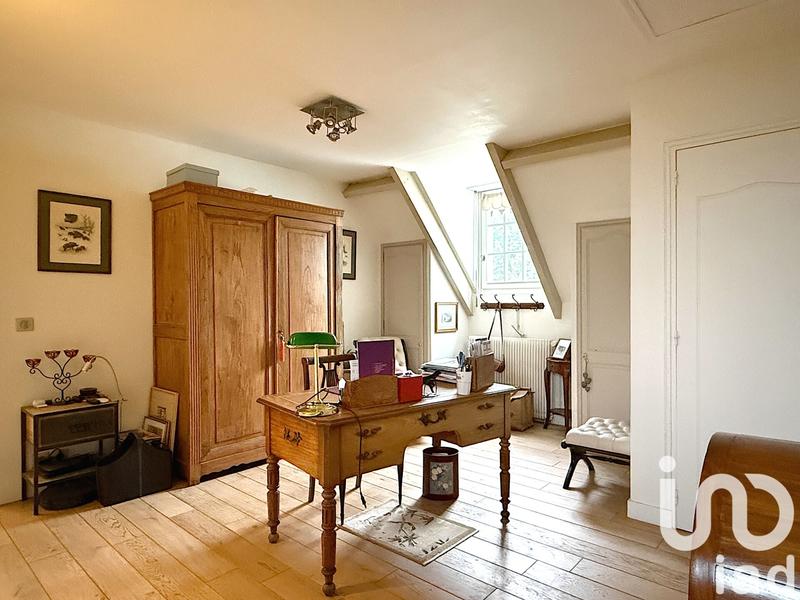 Maison - 180 m² - 7 pièces