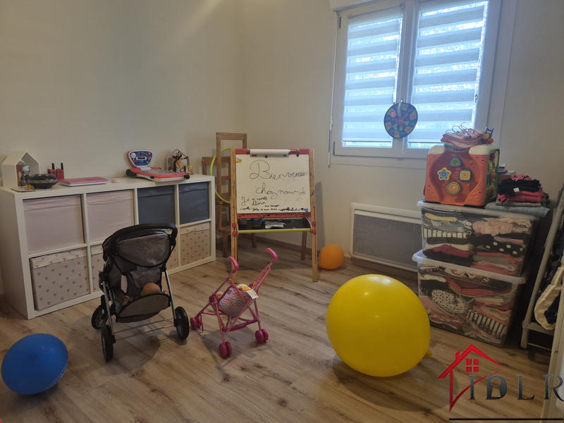 Maison - 100 m² - 6 pièces