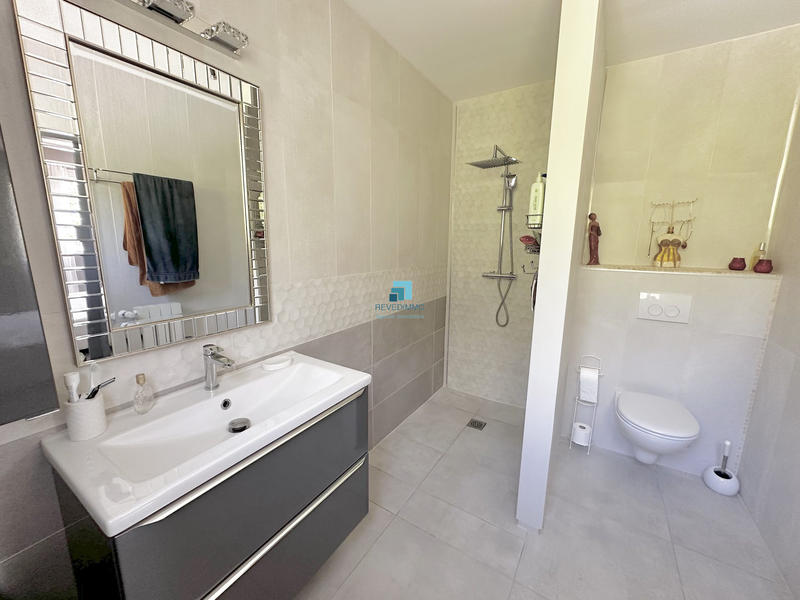 Maison - 166 m² - 5 pièces