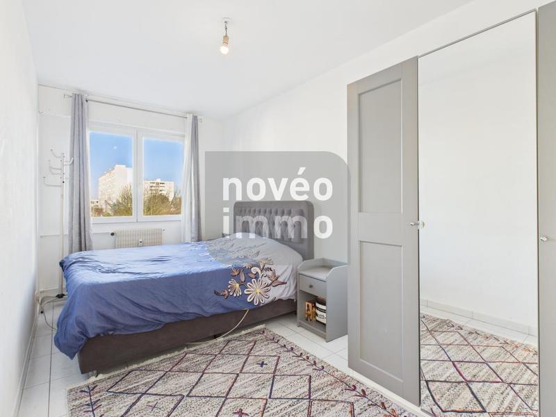 Appartement - 92 m² - 4 pièces