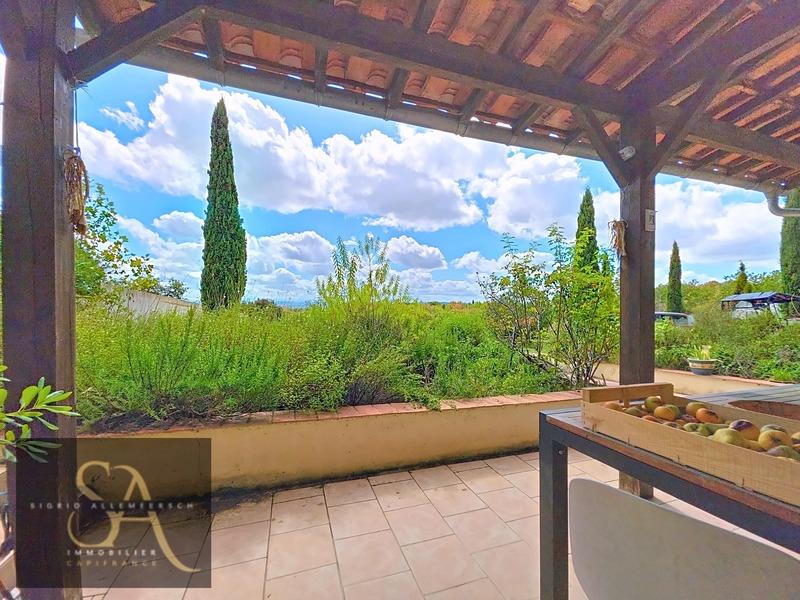 Propriété - 339 m² - 12 pièces