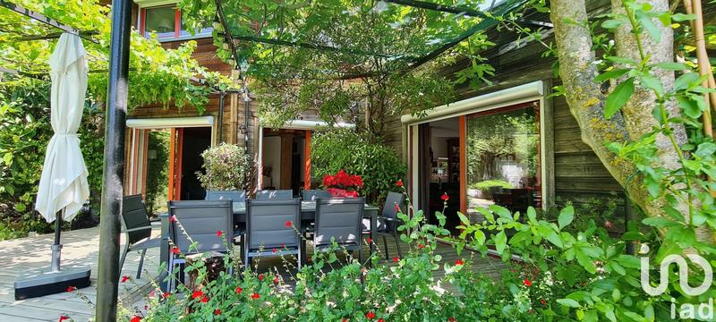 Maison de maîtres - 263 m² - 7 pièces