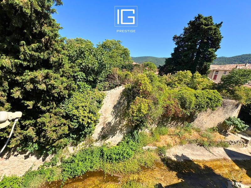 Appartement - 106 m² - 4 pièces