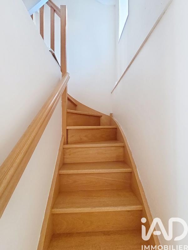 Maison - 148 m² - 9 pièces