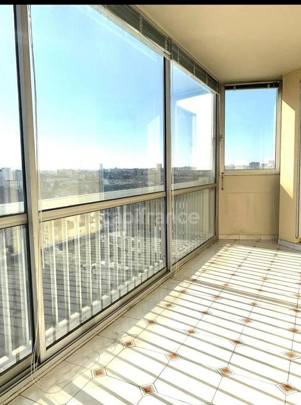 Appartement - 86 m² - 4 pièces