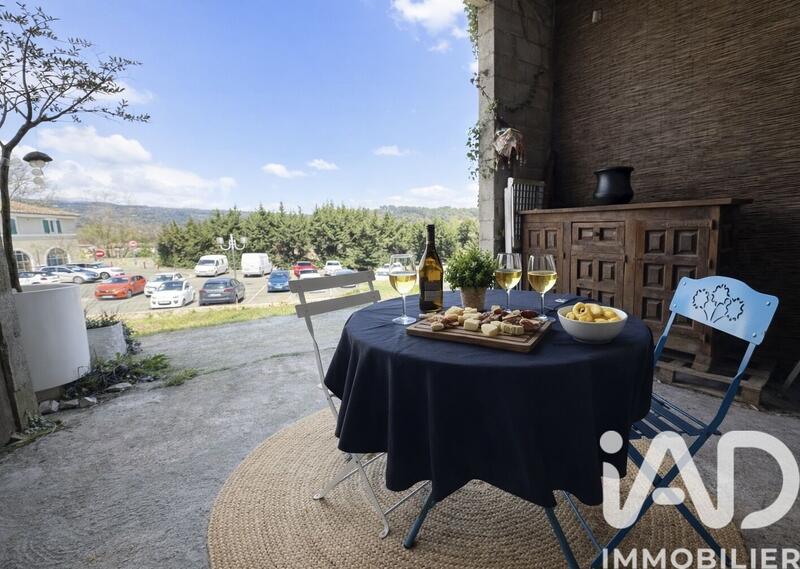 Maison de village - 112 m² - 4 pièces