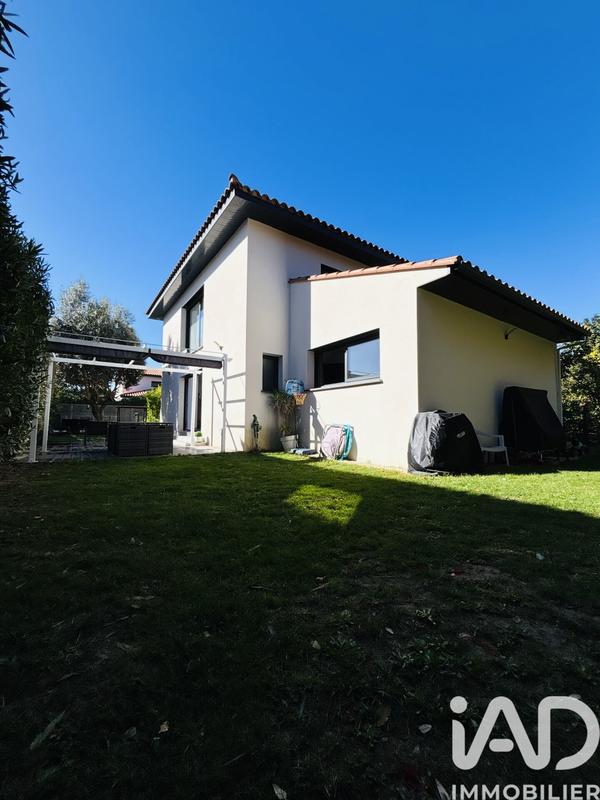 Maison - 135 m² - 5 pièces