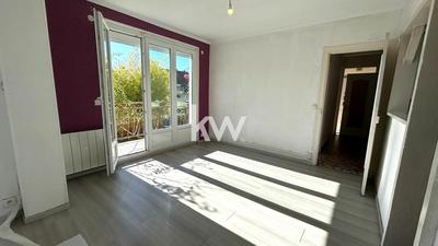 Maison - 82 m² - 4 pièces