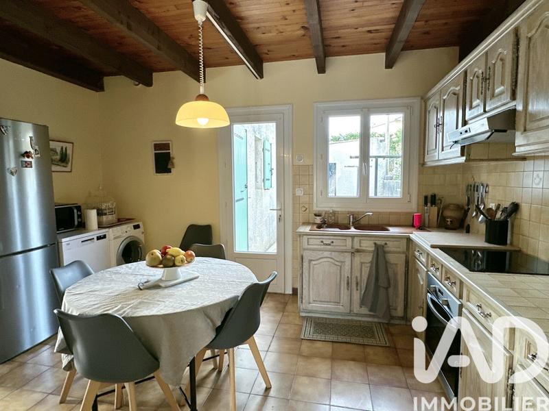Maison - 107 m² - 6 pièces