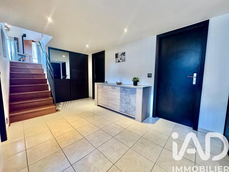 Maison - 163 m² - 5 pièces