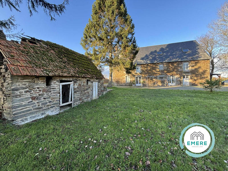 Maison ancienne - 175 m² - 8 pièces