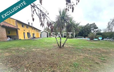 Maison - 301 m² - 9 pièces