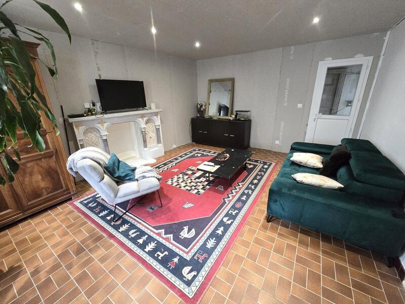 Maison traditionnelle - 125 m² - 4 pièces