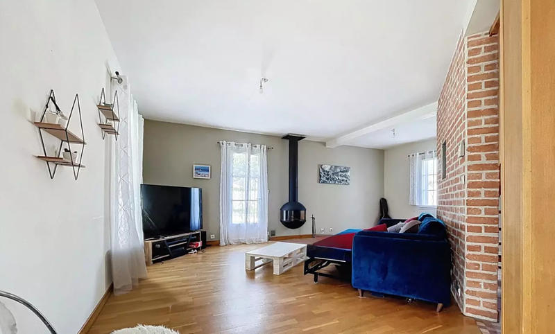 Maison - 150 m² - 7 pièces