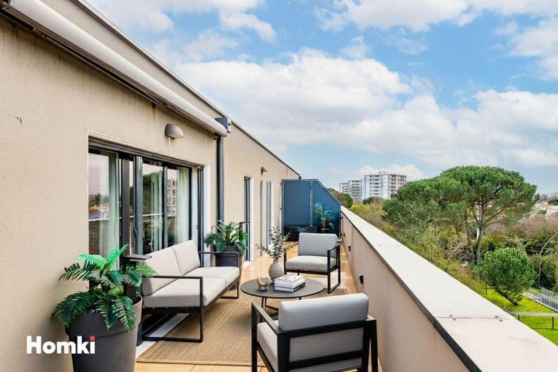 Appartement - 81 m² - 4 pièces