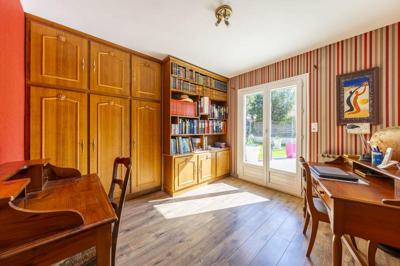 Maison - 178 m² - 7 pièces