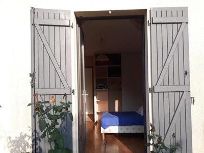 Chambre - 26 m² - 1 pièce