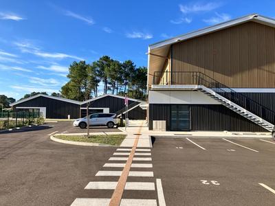 Local commercial - 166 m²