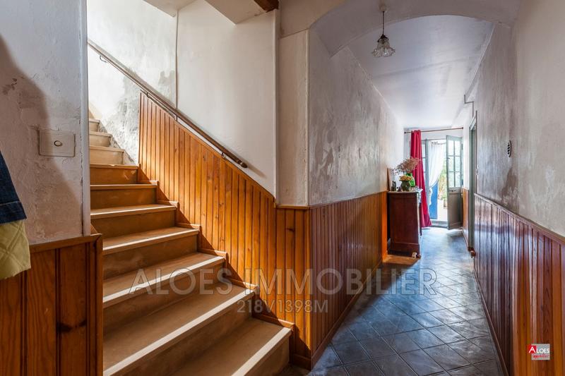 Maison - 180 m² - 6 pièces