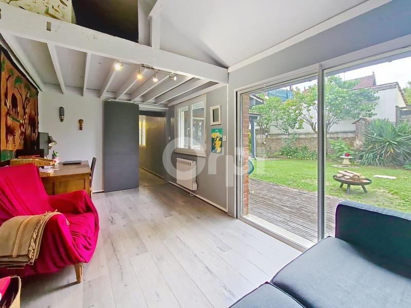 Maison - 137 m² - 5 pièces