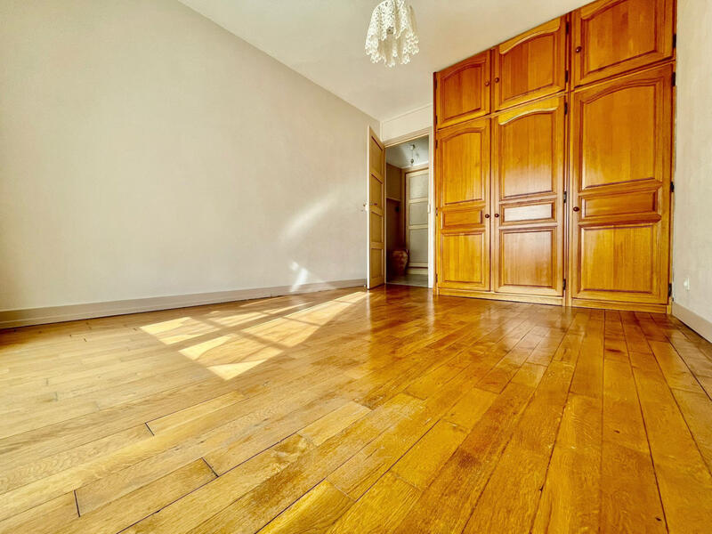 Maison - 114 m² - 6 pièces