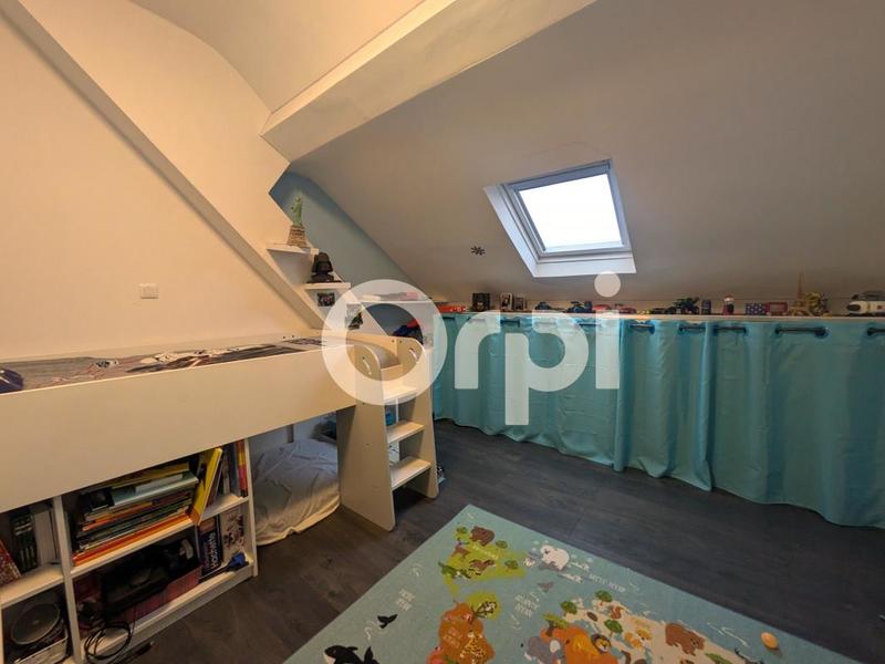 Maison - 102 m² - 4 pièces