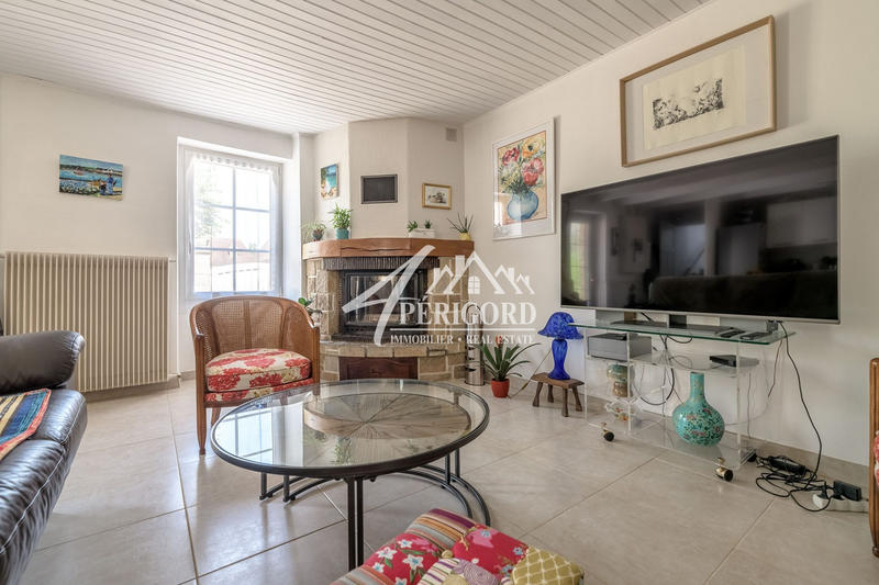 Maison - 96 m² - 5 pièces