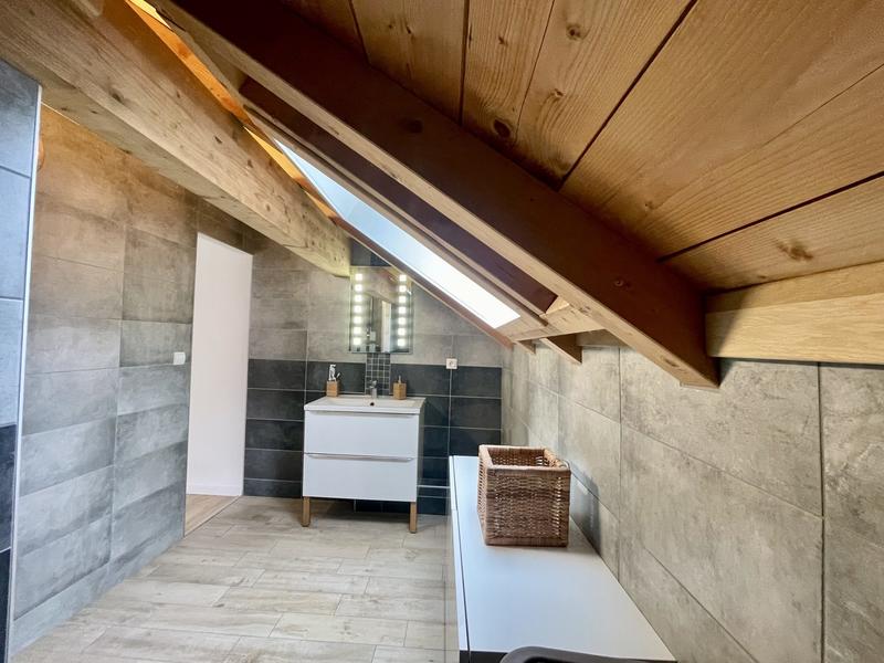 Maison - 109 m² - 5 pièces