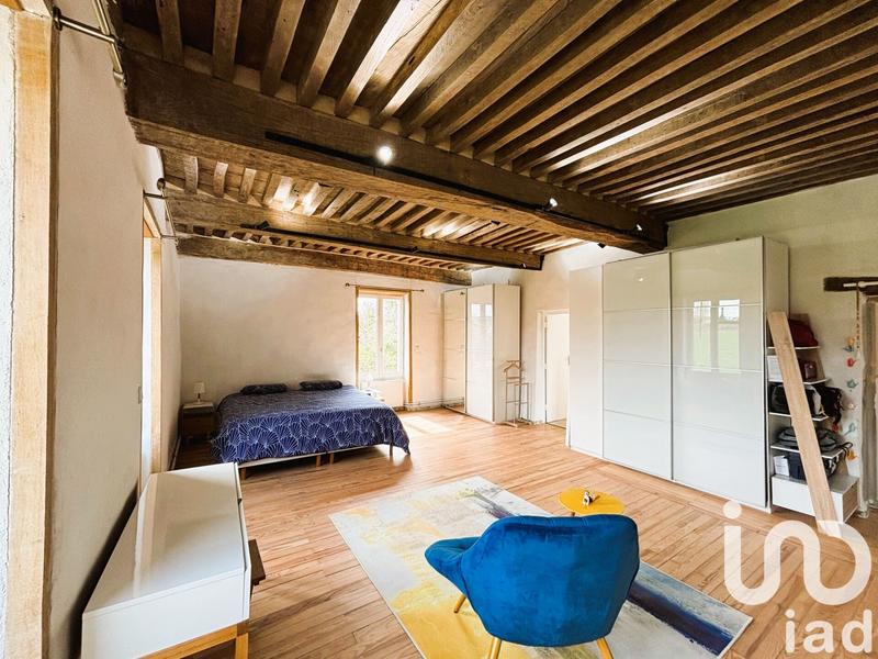 Maison - 196 m² - 7 pièces