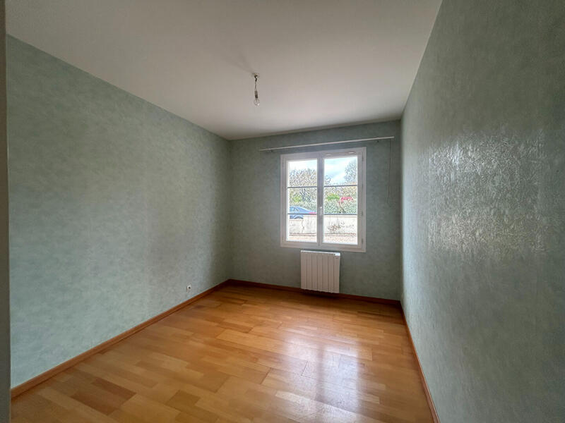 Maison - 92 m² - 4 pièces