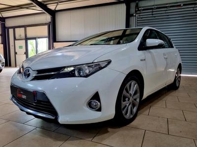 Toyota Auris 1.8 Vvt-i Hsd Cvt Hybride 99 ch Dynamic - Garantie 6 Mois