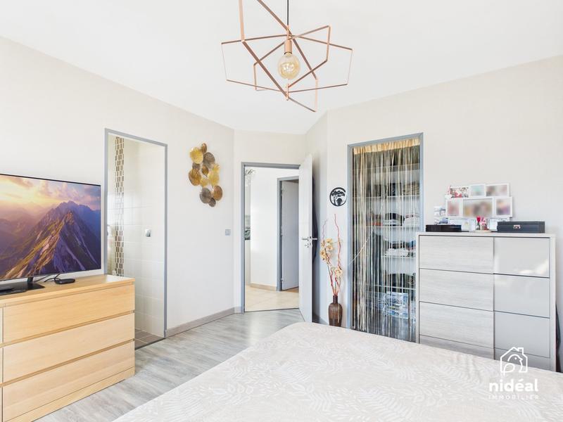 Villa - 150 m² - 4 pièces