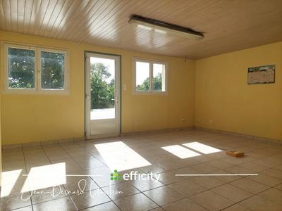 Local d'activité / Entrepôt - 850 m² - 3 pièces