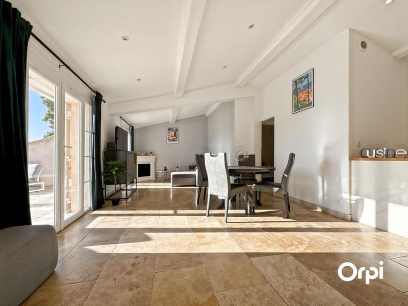 Mas - 61 m² - 3 pièces