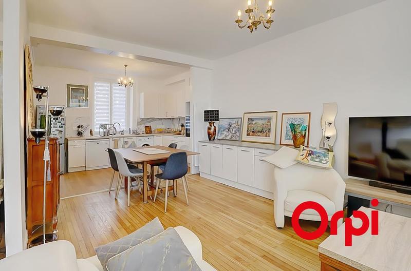 Appartement - 64 m² - 2 pièces