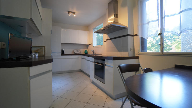 Appartement - 136 m² - 7 pièces