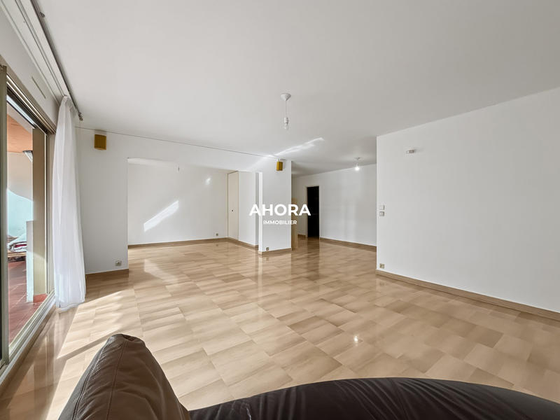 Appartement - 134 m² - 5 pièces