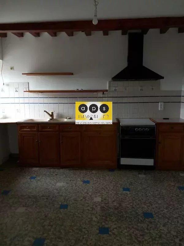 Propriété - 132 m² - 4 pièces