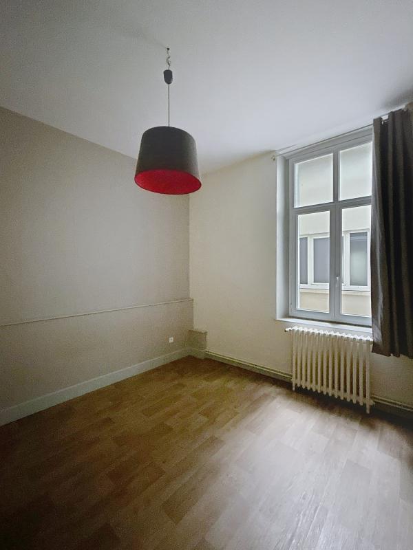 Appartement - 155 m² - 6 pièces