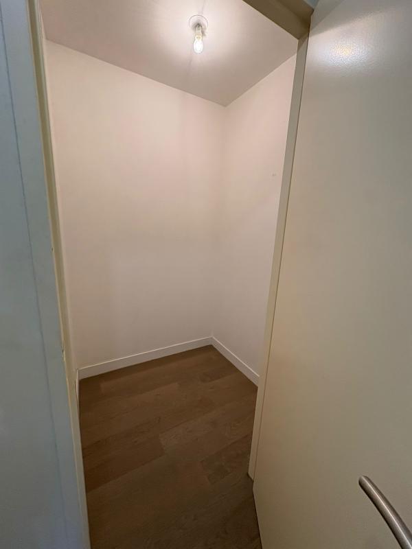 Appartement - 70 m² - 1 pièce