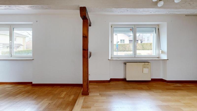 Maison traditionnelle - 224 m² - 7 pièces